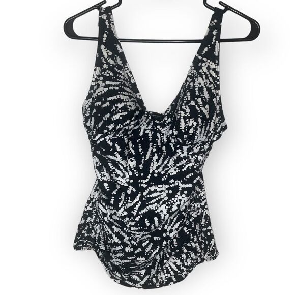 Christina Swimsuit Top size Medium - Picture 1 of 5